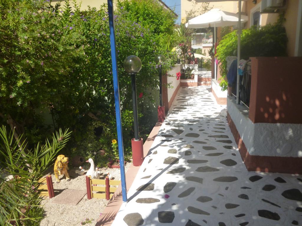 Studios Cosmopolitan Panagiouda Exterior foto
