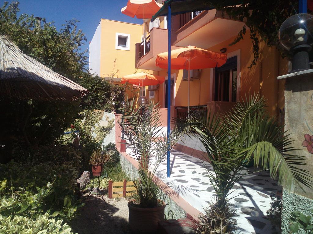 Studios Cosmopolitan Panagiouda Exterior foto